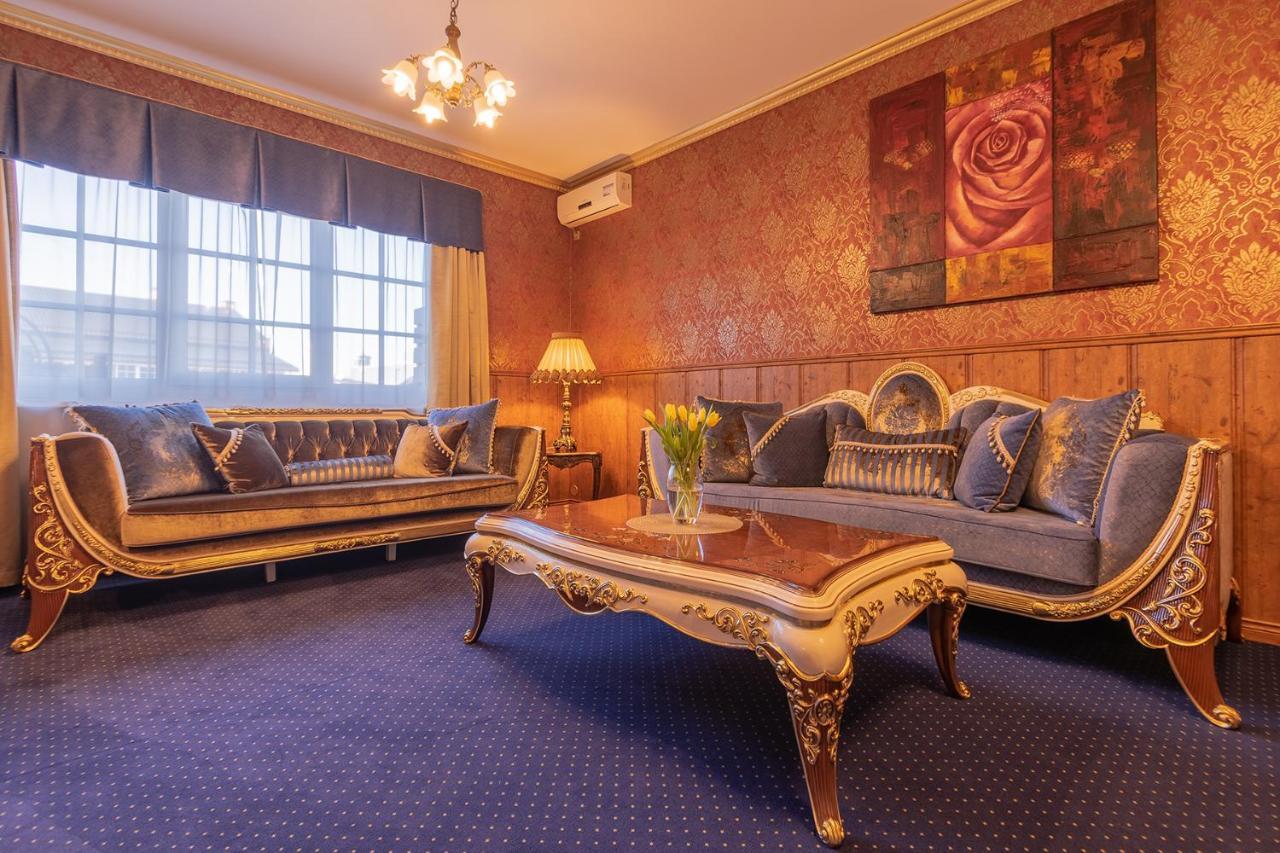 Hansa Hotel ตาร์ตู ภายนอก รูปภาพ